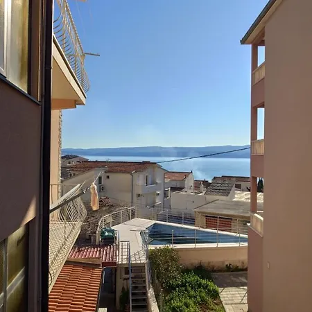 Daire Beach With Pool *